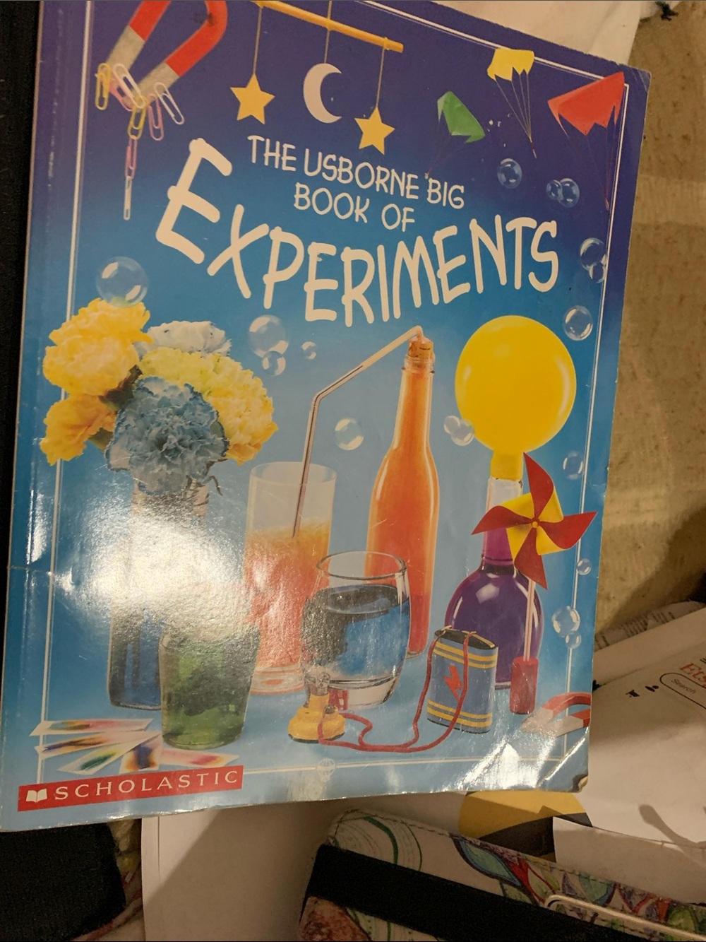 Scholastic Blue The Usborne Big Book of Experiments